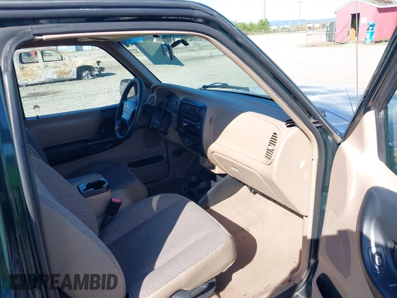 2002 Ford Ranger XLT Appearance with VIN 1FTYR44E92PA29626, listed as a IAAI auction lot 42025171 with 163,083 mi miles. Bid and sale history available at carsss.com. Image 5.