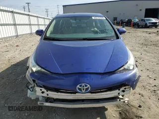 2016 Toyota Prius Four with VIN JTDKARFU7G3506681, listed as a Copart auction lot 48472705 with 118,023 mi miles and Clean Title. Bid and sale history available at DreamBid. Image 5.