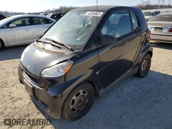 2012 Smart fortwo Pure z VIN WMEEJ3BA4CK572144, wystawiony jako Copart lot #42556025 z przebiegiem 99 007 mil mil oraz Tytuł czysty. Historia ofert i sprzedaży dostępna na DreamBid. Obrazek 1.