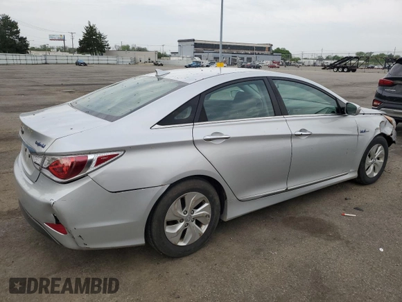 2013 Hyundai Sonata with VIN KMHEC4A40DA097234, listed as a Copart auction lot 55228245 with 229,318 mi miles and Clean Title. Bid and sale history available at carsss.com. Image 3.