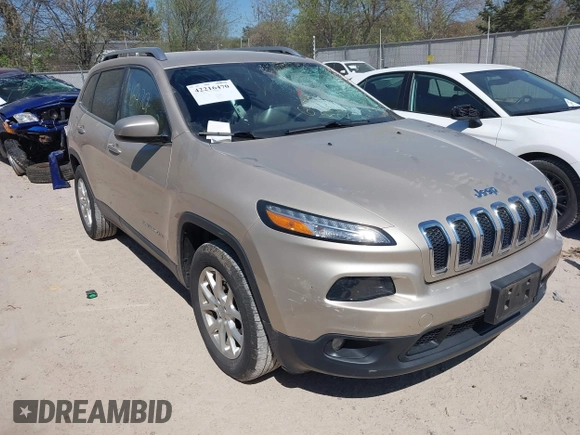 2014 Jeep Cherokee Latitude z VIN 1C4PJMCS3EW197492, wystawiony jako IAAI lot #42216470 z przebiegiem 125 156 mil mil oraz . Historia ofert i sprzedaży dostępna na DreamBid. Obrazek 1.