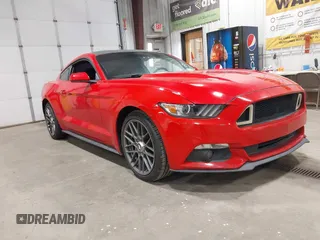2016 Ford Mustang V6 z VIN 1FA6P8AM8G5293266, wystawiony jako IAAI lot #42467791 z przebiegiem 140 174 mil mil oraz . Historia ofert i sprzedaży dostępna na DreamBid. Obrazek 1.