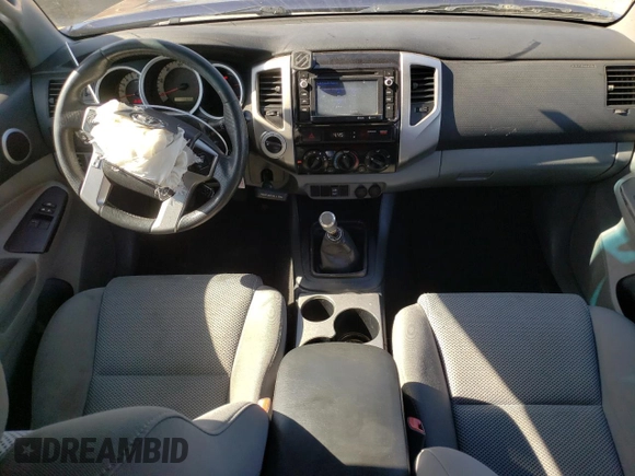 2014 Toyota Tacoma with VIN 5TFUU4EN4EX093945, listed as a Copart auction lot 58975405 with 111,695 mi miles and Salvage title. Bid and sale history available at DreamBid. Image 8.