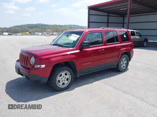 2014 Jeep Patriot Sport with VIN 1C4NJPBBXED843374, listed as a IAAI auction lot 42050067 with 155,685 mi miles. Bid and sale history available at carsss.com. Image 2.