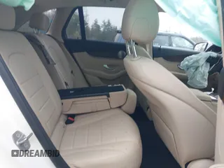 2020 Mercedes-Benz GLC 300 z VIN W1N0G8EB3LF850722, wystawiony jako IAAI lot #42143874 z przebiegiem 71 312 mil mil oraz . Historia ofert i sprzedaży dostępna na DreamBid. Obrazek 8.