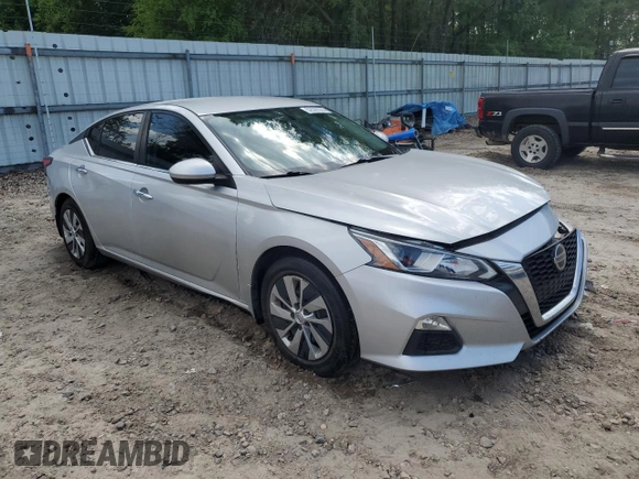 2020 Nissan Altima S with VIN 1N4BL4BV3LC244976, listed as a Copart auction lot 52528535 with 86,568 mi miles and Non repairable. Bid and sale history available at DreamBid. Image 4.