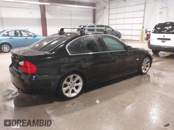2008 BMW 3 Series 335i с VIN WBAVB73508KY63636, выставлен на аукционе IAAI как лот 42113280 с пробегом 132 419 миль миль и . История ставок и продаж доступна на DreamBid. Изображение 4.