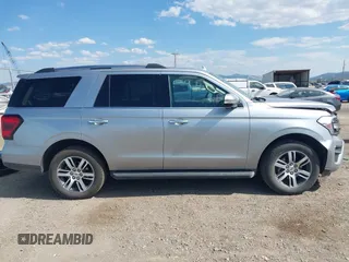 2024 Ford Expedition Limited z VIN 1FMJU2A82REA47518, wystawiony jako IAAI lot #42722089 z przebiegiem 50 101 mil mil oraz . Historia ofert i sprzedaży dostępna na DreamBid. Obrazek 14.