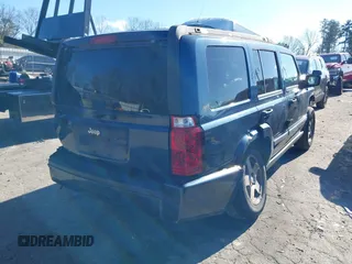 2009 Jeep Commander Sport with VIN 1J8HH48K29C530970, listed as a IAAI auction lot 41232353 with 280,000 mi miles and . Bid and sale history available at DreamBid. Image 4.