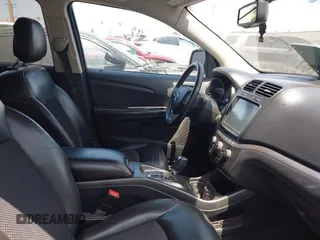 2017 Dodge Journey Crossroad Plus z VIN 3C4PDCGG9HT576434, wystawiony jako IAAI lot #42561944 z przebiegiem 118 666 mil mil oraz . Historia ofert i sprzedaży dostępna na DreamBid. Obrazek 5.