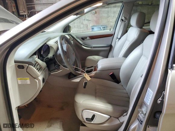 2007 Mercedes-Benz R-Class 3.5L with VIN 4JGCB65E77A055365, listed as a Copart auction lot 81073834 with 83,776 mi miles and Salvage Title. Bid and sale history available at carsss.com. Image 7.