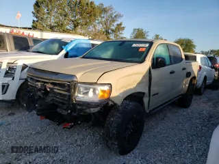 2022 GMC Canyon 4WD AT4 w/Cloth with VIN 1GTG6FEN2N1152450, listed as a Copart auction lot 71247114 with 34,007 mi miles and Salvage Title. Bid and sale history available at carsss.com. Image 1.