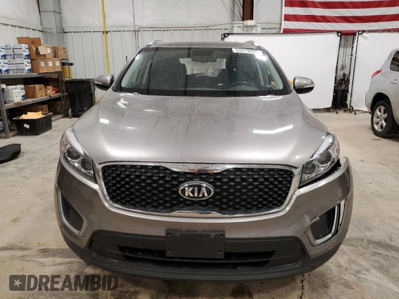 2018 Kia Sorento LX with VIN 5XYPG4A5XJG374879, listed as a Copart auction lot 53319395 with 121,443 mi miles and Clean Title. Bid and sale history available at DreamBid. Image 5.