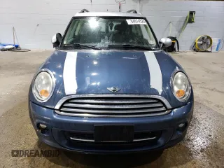 2011 MINI Clubman z VIN WMWZF3C51BTX81754, wystawiony jako Copart lot #64674524 z przebiegiem 109 083 mil mil oraz Szkoda całkowita • Salvage title. Historia ofert i sprzedaży dostępna na DreamBid. Obrazek 5.
