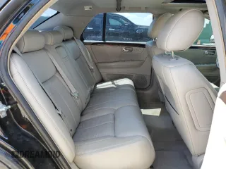 2010 Cadillac DTS 1SD z VIN 1G6KH5EY5AU110844, wystawiony jako Copart lot #57141785 z przebiegiem 173 657 mil mil oraz Tytuł czysty. Historia ofert i sprzedaży dostępna na DreamBid. Obrazek 10.
