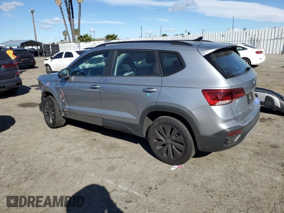 2023 Volkswagen Taos S z VIN 3VVCX7B22PM352537, wystawiony jako Copart lot #46912625 z przebiegiem 13 514 mil mil oraz Szkoda całkowita • Salvage title. Historia ofert i sprzedaży dostępna na DreamBid. Obrazek 2.