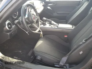 2017 FIAT 124 Spider Elaborazione Abarth z VIN JC1NFAEK0H0106560, wystawiony jako Copart lot #72044394 z przebiegiem Nie podano mil oraz Szkody całkowita. Historia ofert i sprzedaży dostępna na DreamBid. Obrazek 7.