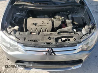 2015 Mitsubishi Outlander SE с VIN JA4AD3A35FZ006331, выставлен на аукционе Copart как лот 62083985 с пробегом 179 497 миль миль и Чистый • Clean title. История ставок и продаж доступна на DreamBid. Изображение 12.