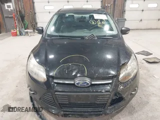 2014 Ford Focus SE with VIN 1FADP3F20EL114485, listed as a IAAI auction lot 41988373 with 119,963 mi miles. Bid and sale history available at carsss.com. Image 12.