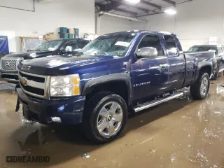 2009 Chevrolet Silverado 1500 LT with VIN 2GCEK290291114954, listed as a Copart auction lot 47009465 with 180,186 mi miles and Salvage Title. Bid and sale history available at carsss.com. Image 1.
