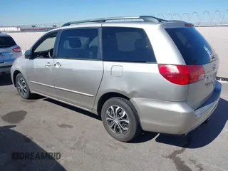 2005 Toyota Sienna CE with VIN 5TDZA23C15S259350, listed as a IAAI auction lot 42224523 with 223,281 mi miles and . Bid and sale history available at DreamBid. Image 3.
