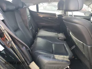 2017 Lexus LS 460 with VIN JTHCL5EF7H5029023, listed as a Copart auction lot 42914205 with 81,337 mi miles and Clean title. Bid and sale history available at DreamBid. Image 10.