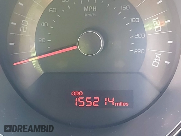 2011 Kia Soul + with VIN KNDJT2A22B7266928, listed as a IAAI auction lot 41572553 with 155,214 mi miles. Bid and sale history available at carsss.com. Image 16.