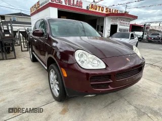 2004 Porsche Cayenne S with VIN WP1AB29P74LA66638, listed as a Copart auction lot 53753185 with 133,875 mi miles and Clean Title. Bid and sale history available at carsss.com. Image 1.