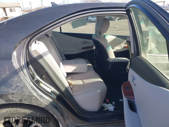 2010 Lexus HS 250h with VIN JTHBB1BA5A2001826, listed as a IAAI auction lot 41446582 with 197,871 mi miles and . Bid and sale history available at DreamBid. Image 8.