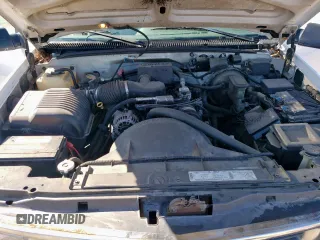 1996 Chevrolet Silverado 1500 with VIN 1GCEC14W7TZ213318, listed as a Copart auction lot 49659465 with 125,939 mi miles and Clean Title. Bid and sale history available at DreamBid. Image 11.