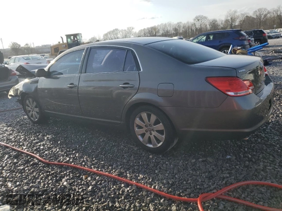 2006 Toyota Avalon XL z VIN 4T1BK36B26U092139, wystawiony jako Copart lot #48688335 z przebiegiem 225 381 mil mil oraz Szkoda całkowita • Salvage title. Historia ofert i sprzedaży dostępna na DreamBid. Obrazek 2.