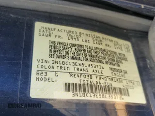 2008 Nissan Versa S z VIN 3N1BC13E58L353736, wystawiony jako Copart lot #57838105 z przebiegiem 131 105 mil mil oraz Szkoda całkowita • Salvage title. Historia ofert i sprzedaży dostępna na DreamBid. Obrazek 13.