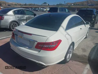 2012 Mercedes-Benz E 550 with VIN WDDKJ7DB7CF152018, listed as a IAAI auction lot 42304068 with 80,040 mi miles and . Bid and sale history available at DreamBid. Image 4.