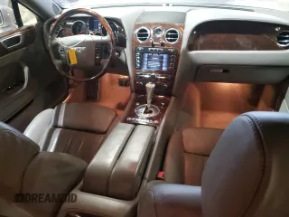 2006 Bentley Flying Spur with VIN SCBBR53W06C034462, listed as a Copart auction lot 46793785 with 25,352 mi miles and Salvage Title. Bid and sale history available at DreamBid. Image 8.