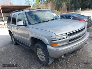 2005 Chevrolet Tahoe Z71 with VIN 1GNEK13T65R246136, listed as a IAAI auction lot 41535443 with 197,123 mi miles. Bid and sale history available at carsss.com. Image 1.
