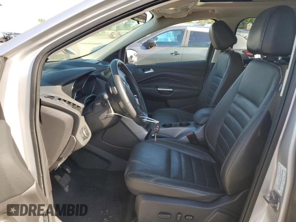 2016 Ford Escape SE с VIN 1FMCU9GX9GUA34638, выставлен на аукционе Copart как лот 55757955 с пробегом 55 143 миль миль и Списание • Salvage title. История ставок и продаж доступна на DreamBid. Изображение 7.