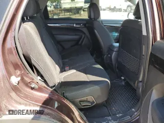 2014 Kia Sorento LX with VIN 5XYKT4A67EG428336, listed as a Copart auction lot 53906355 with 260,530 mi miles and Clean Title. Bid and sale history available at carsss.com. Image 11.
