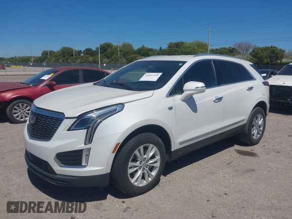 2021 Cadillac XT5 FWD Luxury with VIN 1GYKNAR48MZ149757, listed as a IAAI auction lot 41851510 with 37,607 mi miles. Bid and sale history available at carsss.com. Image 2.