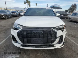 2022 Audi Q3 S line Premium with VIN WA1DECF38N1095344, listed as a Copart auction lot 43791725 with 16,261 mi miles and Salvage Title. Bid and sale history available at carsss.com. Image 5.
