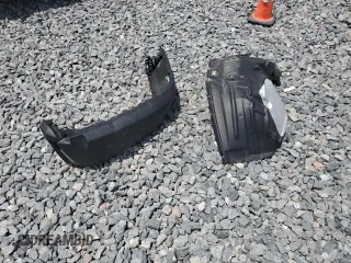 2024 Jeep Wrangler Rubicon z VIN 1C4PJXFG9RW336006, wystawiony jako Copart lot #60237785 z przebiegiem 24 571 mil mil oraz Czysty tytuł • Clean title. Historia ofert i sprzedaży dostępna na DreamBid. Obrazek 12.