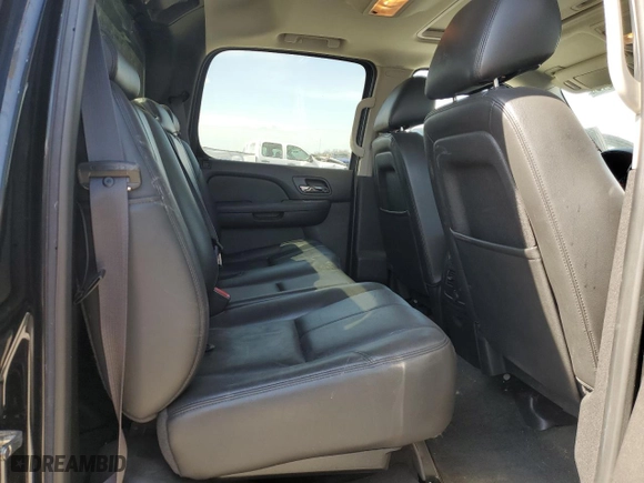 2013 Chevrolet Avalanche LT with VIN 3GNTKFE79DG366693, listed as a Copart auction lot 47231645 with 125,042 mi miles and Salvage Title. Bid and sale history available at carsss.com. Image 10.