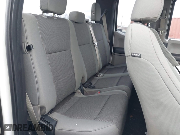 2016 Ford F-150 XL z VIN 1FTEX1CP6GFC79249, wystawiony jako IAAI lot #41952325 z przebiegiem 199 205 mil mil oraz . Historia ofert i sprzedaży dostępna na DreamBid. Obrazek 8.