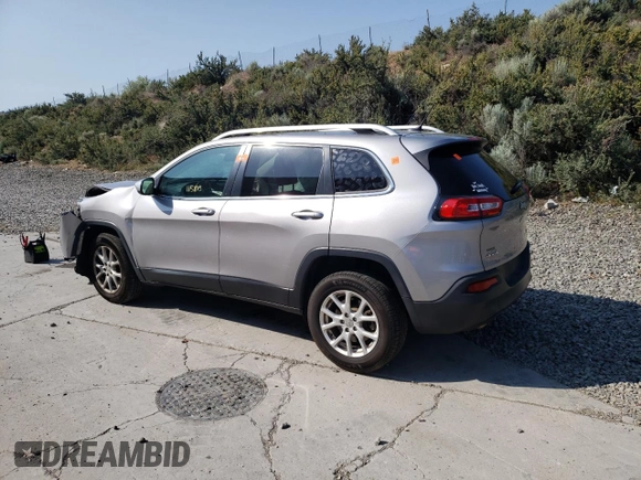2018 Jeep Cherokee Latitude with VIN 1C4PJMCBXJD564118, listed as a Copart auction lot 59978295 with 115,815 mi miles and Salvage title. Bid and sale history available at DreamBid. Image 2.