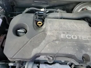 2018 Chevrolet Equinox LS с VIN 3GNAXHEV6JL135529, выставлен на аукционе Copart как лот 82129135 с пробегом 66 870 миль миль и На запчасти • Non repairable. История ставок и продаж доступна на DreamBid. Изображение 13.