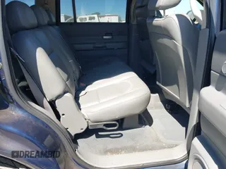 2005 Dodge Durango SLT z VIN 1D4HD48D35F532422, wystawiony jako IAAI lot #42331480 z przebiegiem 199 578 mil mil oraz . Historia ofert i sprzedaży dostępna na DreamBid. Obrazek 8.