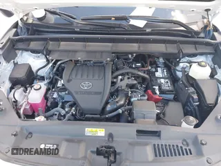 2024 Toyota Highlander LE z VIN 5TDKDRAH7RS534676, wystawiony jako IAAI lot #41516978 z przebiegiem 11 272 mil mil oraz . Historia ofert i sprzedaży dostępna na DreamBid. Obrazek 10.