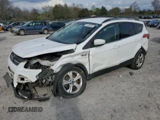 2013 Ford Escape SE with VIN 1FMCU0G98DUD71634, listed as a Copart auction lot 51685395 with 152,611 mi miles and Clean Title. Bid and sale history available at carsss.com. Image 1.