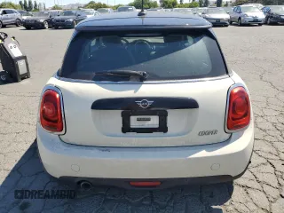2019 MINI Hardtop Cooper z VIN WMWXP5C52K2H29767, wystawiony jako Copart lot #61006445 z przebiegiem 50 212 mil mil oraz Szkoda całkowita • Salvage title. Historia ofert i sprzedaży dostępna na DreamBid. Obrazek 6.