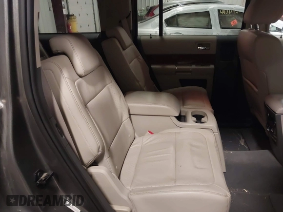 2009 Ford Flex Limited with VIN 2FMDK53C39BA24301, listed as a IAAI auction lot 41120939 with 144,443 mi miles. Bid and sale history available at carsss.com. Image 8.