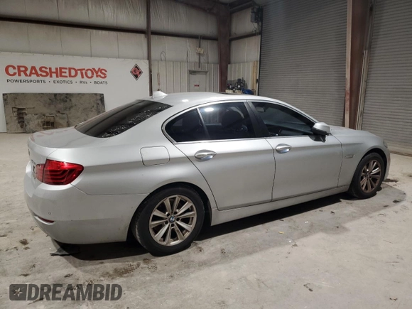 2014 BMW 5 Series 528i with VIN WBA5A5C50ED501202, listed as a Copart auction lot 42116825 with Not Provided miles and Salvage Title. Bid and sale history available at carsss.com. Image 3.